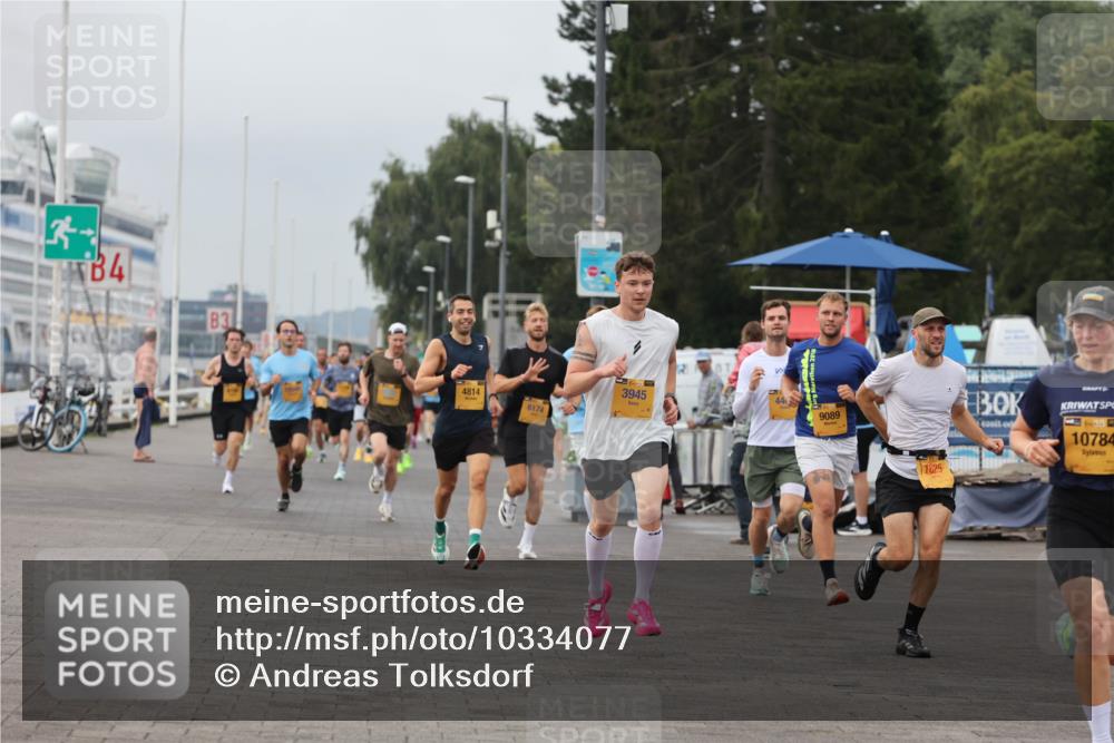 13.09.2026 - Kiel Lauf Andreas Tolksdorf http://msf.ph/oto/10334077 13.09.2026 09:52:08 Kiellinie 4, 83, 4814, 6174, 3945, 9089, 1625, 11, 39, 10784 meine-sportfotos.de