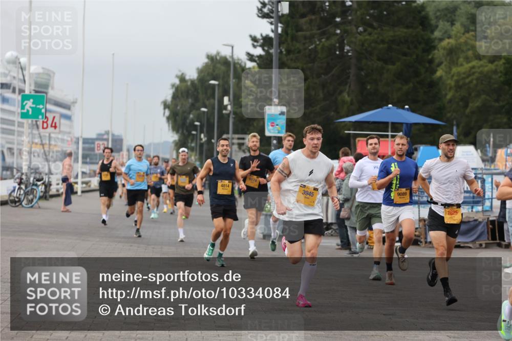 13.09.2026 - Kiel Lauf Andreas Tolksdorf http://msf.ph/oto/10334084 13.09.2026 09:52:08 Kiellinie 4, 4814, 6174, 3945, 9089, 1625 meine-sportfotos.de