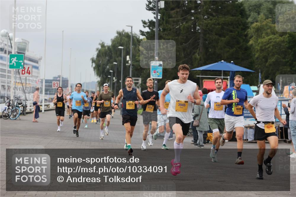 13.09.2026 - Kiel Lauf Andreas Tolksdorf http://msf.ph/oto/10334091 13.09.2026 09:52:08 Kiellinie 4, 3, 104, 4814, 7377, 3945, 4463, 9089, 6174, 1625 meine-sportfotos.de