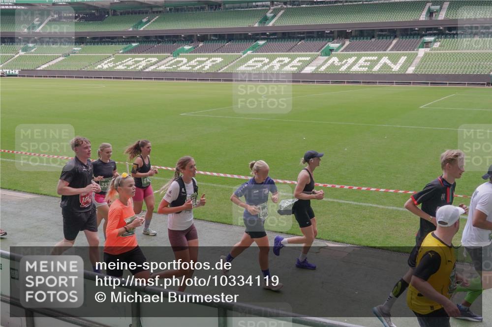 13.09.2026 - 21. swb-Marathon Bremen Michael Burmester http://msf.ph/oto/10334119 13.09.2026 13:07:34 Laufen im Stadion 109, 132, 156, 287, 303, 310, 372, 454, 489, 551, 578, 607, 613, 682, 716, 800, 808, 809, 831, 834, 846, 884, 911, 922, 1083, 1173, 1189, 1205, 1210, 1285, 1322, 1364, 1365, 1369, 1387, 1395, 1437, 1532, 1545, 1574, 1600, 1688, 1823, 1831, 1841, 1848, 1854, 1871, 1909, 1926, 1938, 2003, 2070, 2090, 2215, 2219, 2229, 2275, 2283, 2318, 2356, 2366, 2405, 2440, 2492, 2565, 2611, 2635, 2699, 2707, 2721, 2727, 2731, 2755, 2782, 2802, 2818, 2831, 2866, 2902, 2911, 2949, 2960 meine-sportfotos.de