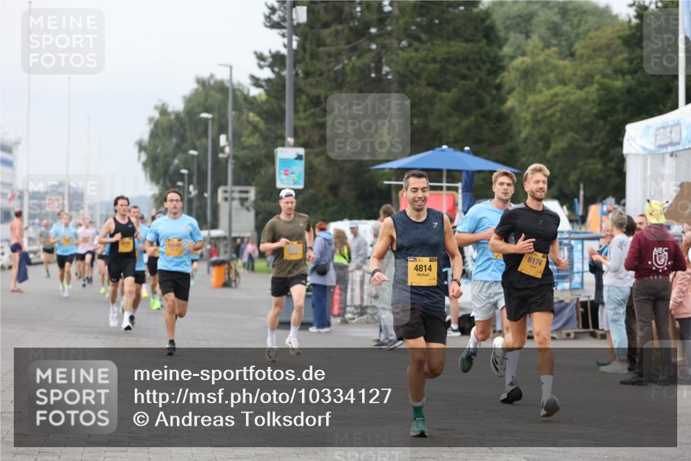 13.09.2026 - Kiel Lauf Andreas Tolksdorf http://msf.ph/oto/10334127 13.09.2026 09:52:10 Kiellinie 10549, 4814, 6174 meine-sportfotos.de