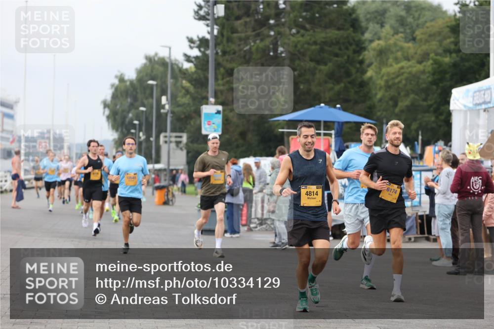 13.09.2026 - Kiel Lauf Andreas Tolksdorf http://msf.ph/oto/10334129 13.09.2026 09:52:10 Kiellinie 10549, 4814, 6174 meine-sportfotos.de