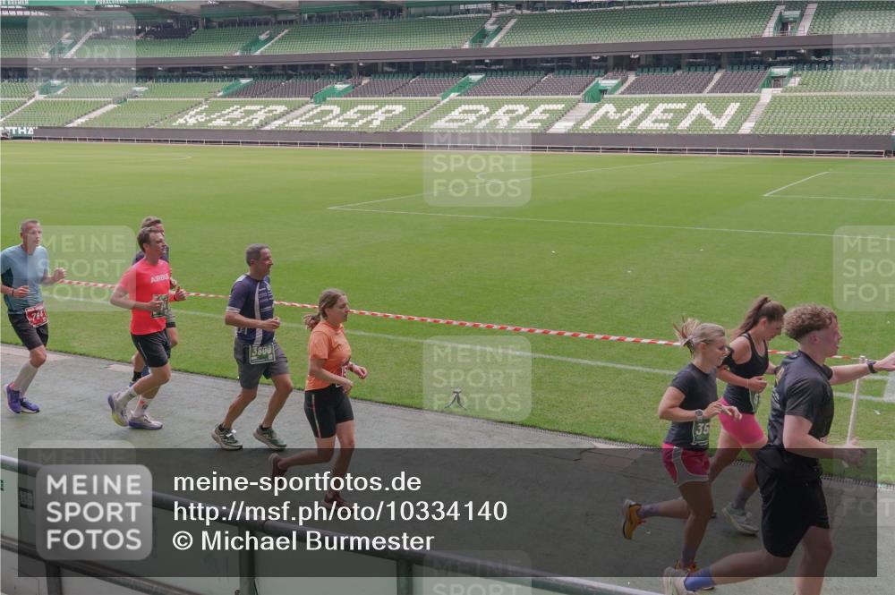 13.09.2026 - 21. swb-Marathon Bremen Michael Burmester http://msf.ph/oto/10334140 13.09.2026 13:07:35 Laufen im Stadion 109, 132, 156, 287, 303, 310, 372, 454, 489, 551, 578, 607, 613, 682, 716, 800, 808, 809, 831, 834, 846, 884, 911, 922, 1083, 1173, 1189, 1205, 1210, 1285, 1322, 1364, 1365, 1369, 1387, 1395, 1437, 1532, 1545, 1574, 1600, 1688, 1823, 1831, 1841, 1848, 1854, 1871, 1909, 1926, 1938, 2003, 2070, 2090, 2215, 2219, 2229, 2275, 2283, 2318, 2356, 2366, 2405, 2440, 2492, 2565, 2611, 2635, 2699, 2707, 2721, 2727, 2731, 2755, 2782, 2802, 2818, 2831, 2866, 2902, 2911, 2949, 2960 meine-sportfotos.de