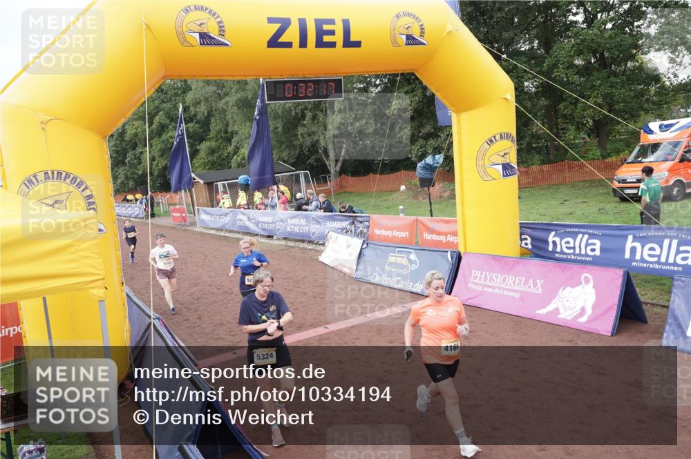 13.09.2026 - Airport Race Dennis Weichert http://msf.ph/oto/10334194 13.09.2026 10:32:51 Ziel 4166, 5019, 5223, 5225, 5324 meine-sportfotos.de