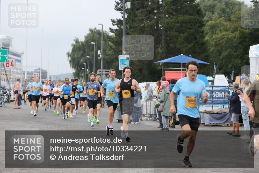13.09.2026 - Kiel Lauf Andreas Tolksdorf http://msf.ph/oto/10334221 13.09.2026 09:52:13 Kiellinie 4, 11169, 4438, 6156, 10549 meine-sportfotos.de