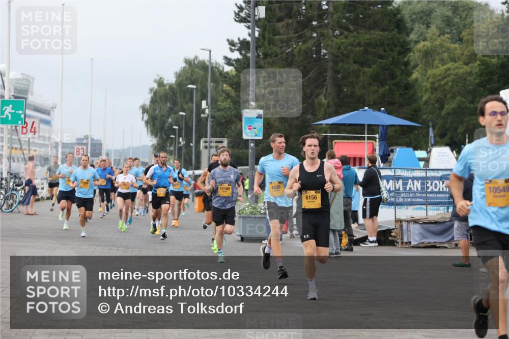 13.09.2026 - Kiel Lauf Andreas Tolksdorf http://msf.ph/oto/10334244 13.09.2026 09:52:14 Kiellinie 4, 3, 11169, 4438, 6156, 10549 meine-sportfotos.de