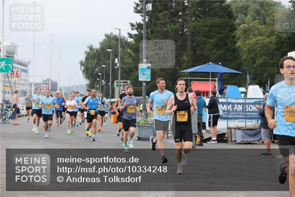 13.09.2026 - Kiel Lauf Andreas Tolksdorf http://msf.ph/oto/10334248 13.09.2026 09:52:14 Kiellinie 4, 3, 11169, 10435, 4438, 6156, 1054 meine-sportfotos.de