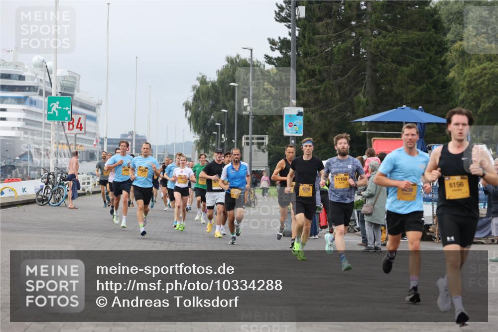 13.09.2026 - Kiel Lauf Andreas Tolksdorf http://msf.ph/oto/10334288 13.09.2026 09:52:15 Kiellinie 4, 2084, 10435, 11169, 273, 80, 4278, 4438, 6156 meine-sportfotos.de