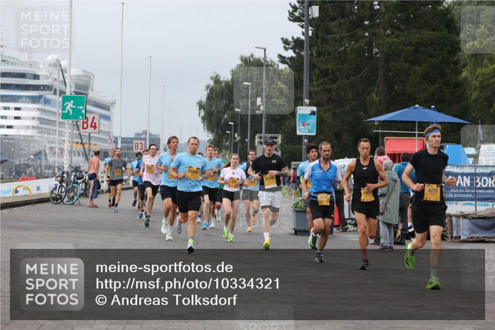 13.09.2026 - Kiel Lauf Andreas Tolksdorf http://msf.ph/oto/10334321 13.09.2026 09:52:17 Kiellinie 3, 4, 3, 10435, 12738, 1800, 7233, 4278 meine-sportfotos.de