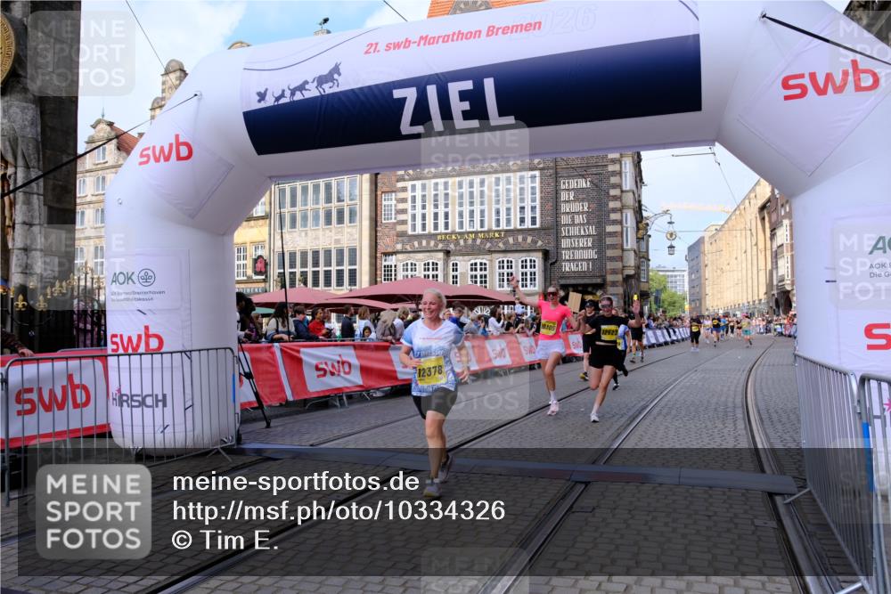 13.09.2026 - 21. swb-Marathon Bremen Tim E. http://msf.ph/oto/10334326 13.09.2026 11:06:05 Ziel 10018, 10168, 10238, 10259, 10260, 10305, 10382, 10457, 10619, 10864, 11024, 11132, 11164, 11477, 11520, 11791, 11947, 12156, 12186, 12378, 12501, 12523, 12528, 12773 meine-sportfotos.de
