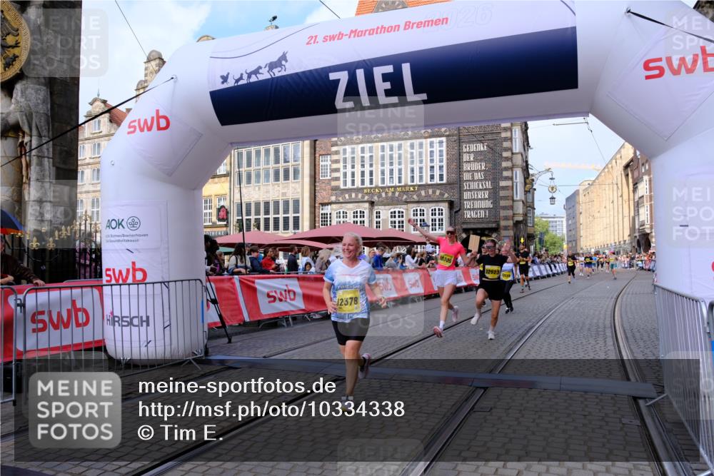 13.09.2026 - 21. swb-Marathon Bremen Tim E. http://msf.ph/oto/10334338 13.09.2026 11:06:05 Ziel 10018, 10168, 10238, 10259, 10260, 10305, 10382, 10457, 10619, 10864, 11024, 11132, 11164, 11477, 11520, 11791, 11947, 12156, 12186, 12378, 12501, 12523, 12528, 12773 meine-sportfotos.de