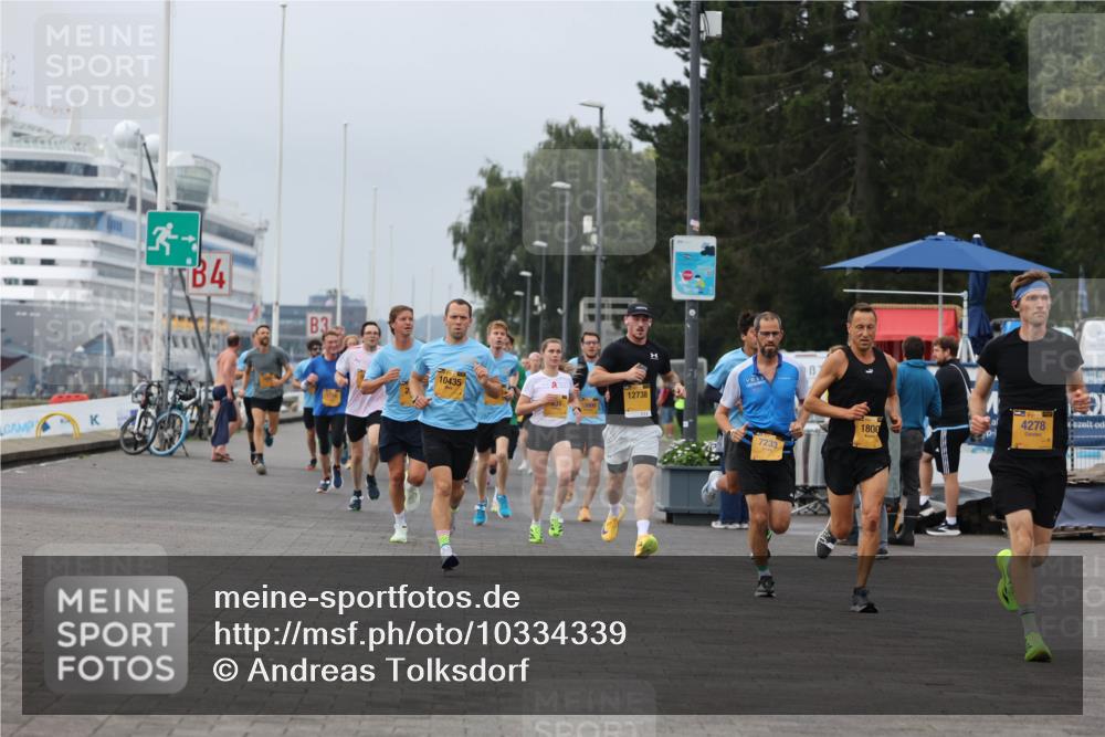 13.09.2026 - Kiel Lauf Andreas Tolksdorf http://msf.ph/oto/10334339 13.09.2026 09:52:17 Kiellinie 13, 4, 6, 3, 10435, 12738, 1800, 7233, 4278 meine-sportfotos.de