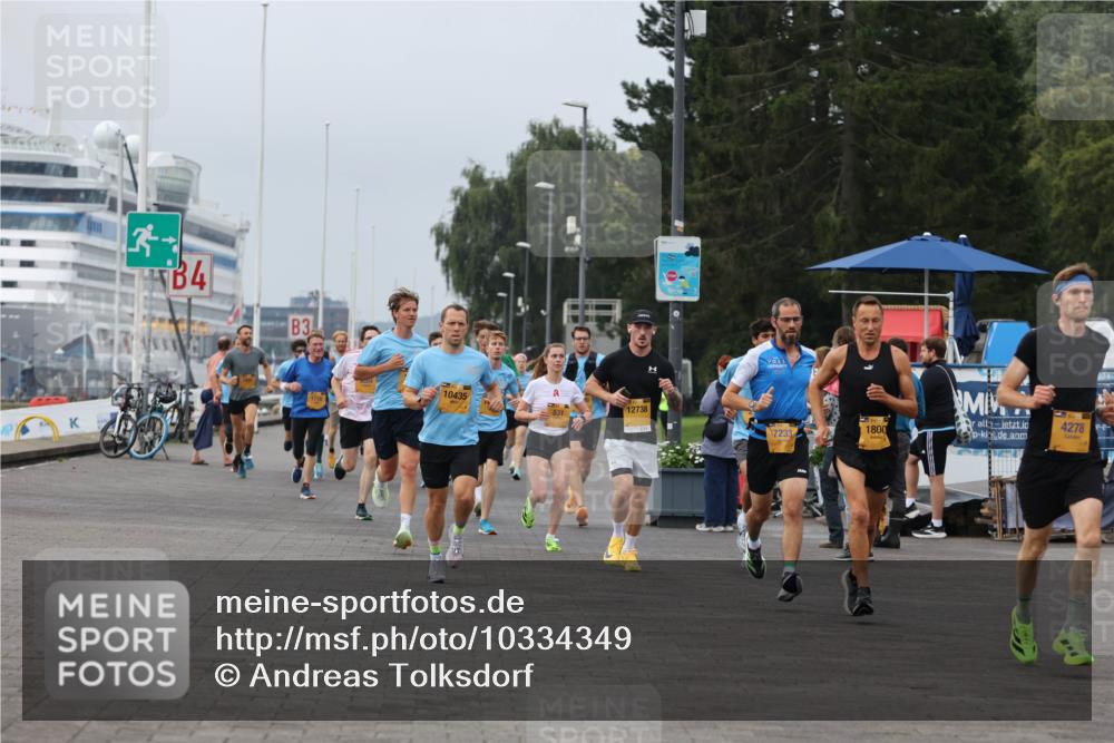 13.09.2026 - Kiel Lauf Andreas Tolksdorf http://msf.ph/oto/10334349 13.09.2026 09:52:18 Kiellinie 13, 4, 3, 10435, 12738, 17233, 1800, 4278 meine-sportfotos.de