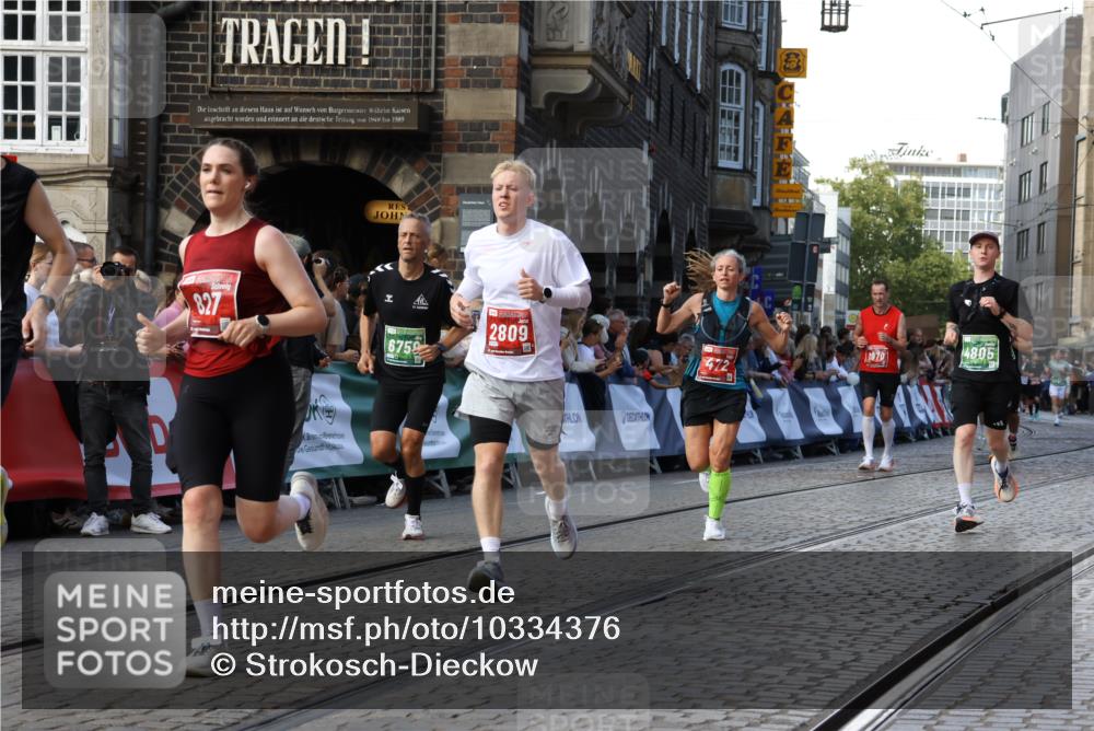 13.09.2026 - 21. swb-Marathon Bremen Strokosch-Dieckow http://msf.ph/oto/10334376 13.09.2026 13:17:12 Ziel 385, 472, 675, 696, 734, 827, 1970, 2319, 2473, 2809, 3706, 3716, 3961, 4135, 4137, 4485, 5772, 6049, 6531, 6535, 6704, 6819, 7297, 7387, 842, 3148, 4805, 6095, 6734, 6759, 6803, 8532, 8714 meine-sportfotos.de