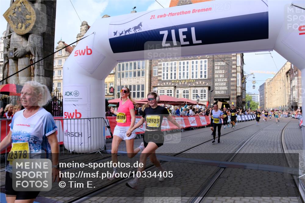 13.09.2026 - 21. swb-Marathon Bremen Tim E. http://msf.ph/oto/10334405 13.09.2026 11:06:06 Ziel 10018, 10168, 10238, 10305, 10382, 10457, 10619, 11024, 11132, 11164, 11477, 11947, 12156, 12186, 12378, 12501, 12523, 12528, 12773 meine-sportfotos.de