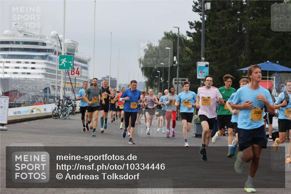 13.09.2026 - Kiel Lauf Andreas Tolksdorf http://msf.ph/oto/10334446 13.09.2026 09:52:21 Kiellinie 13, 4, 4064, 8846, 1716, 9584, 1090, 2084 meine-sportfotos.de