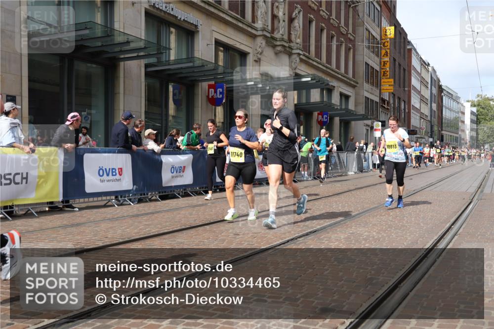 13.09.2026 - 21. swb-Marathon Bremen Strokosch-Dieckow http://msf.ph/oto/10334465 13.09.2026 11:04:14 Ziel 10160, 10245, 10481, 10526, 10613, 10711, 10755, 10877, 11114, 11214, 11215, 11248, 11364, 11366, 11410, 11592, 11705, 11720, 11740, 11761, 11991, 12009, 12929, 10182, 10291, 10390, 10403, 10516, 10607, 10613, 10659, 10671, 10672, 10720, 10726, 10912, 10913, 11149, 11221, 11318, 11319, 11336, 11470, 11471, 11511, 11539, 11618, 11726, 11909, 12001, 12103, 12113, 12140, 12260, 12276, 12392, 12433, 12504 meine-sportfotos.de