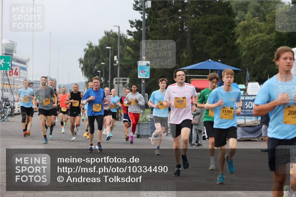 13.09.2026 - Kiel Lauf Andreas Tolksdorf http://msf.ph/oto/10334490 13.09.2026 09:52:23 Kiellinie 4, 1102, 7595, 6421, 9584, 1716, 11701, 0, 208 meine-sportfotos.de