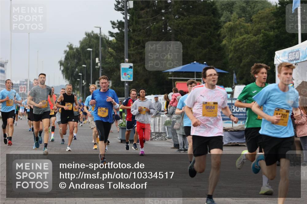 13.09.2026 - Kiel Lauf Andreas Tolksdorf http://msf.ph/oto/10334517 13.09.2026 09:52:24 Kiellinie 1102, 3, 7595, 6421, 1716, 9584, 1701 meine-sportfotos.de