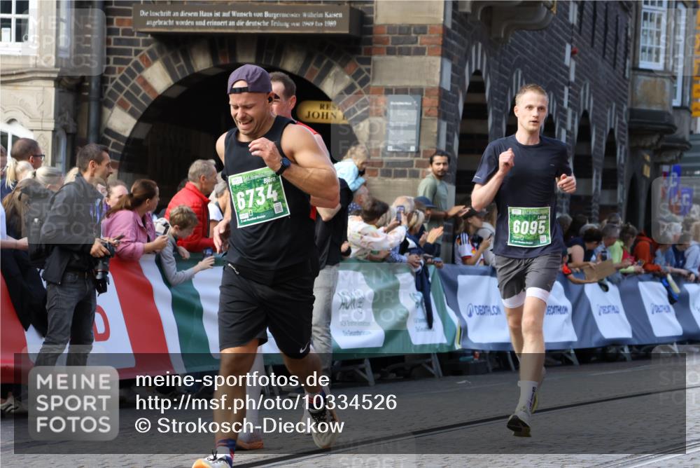 13.09.2026 - 21. swb-Marathon Bremen Strokosch-Dieckow http://msf.ph/oto/10334526 13.09.2026 13:17:18 Ziel 385, 472, 1970, 2319, 3246, 3706, 3961, 4137, 4156, 6049, 6531, 6704, 6819, 6953, 7284, 7297, 7387, 8111, 8858, 560, 842, 2008, 3148, 5550, 6095, 6803, 8100, 8253, 8446, 8532, 8714, 9075 meine-sportfotos.de