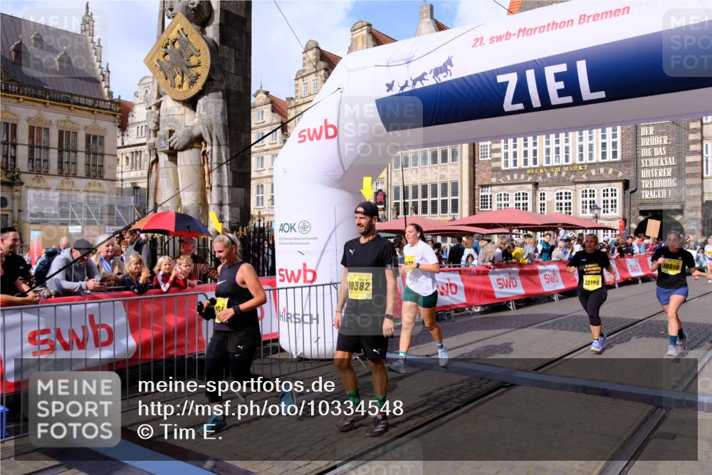 13.09.2026 - 21. swb-Marathon Bremen Tim E. http://msf.ph/oto/10334548 13.09.2026 11:06:12 Ziel 10018, 10168, 10204, 10305, 10382, 10619, 10662, 11024, 11132, 11156, 11164, 11477, 11775, 12186, 12378, 12486, 12523, 12528, 12773 meine-sportfotos.de