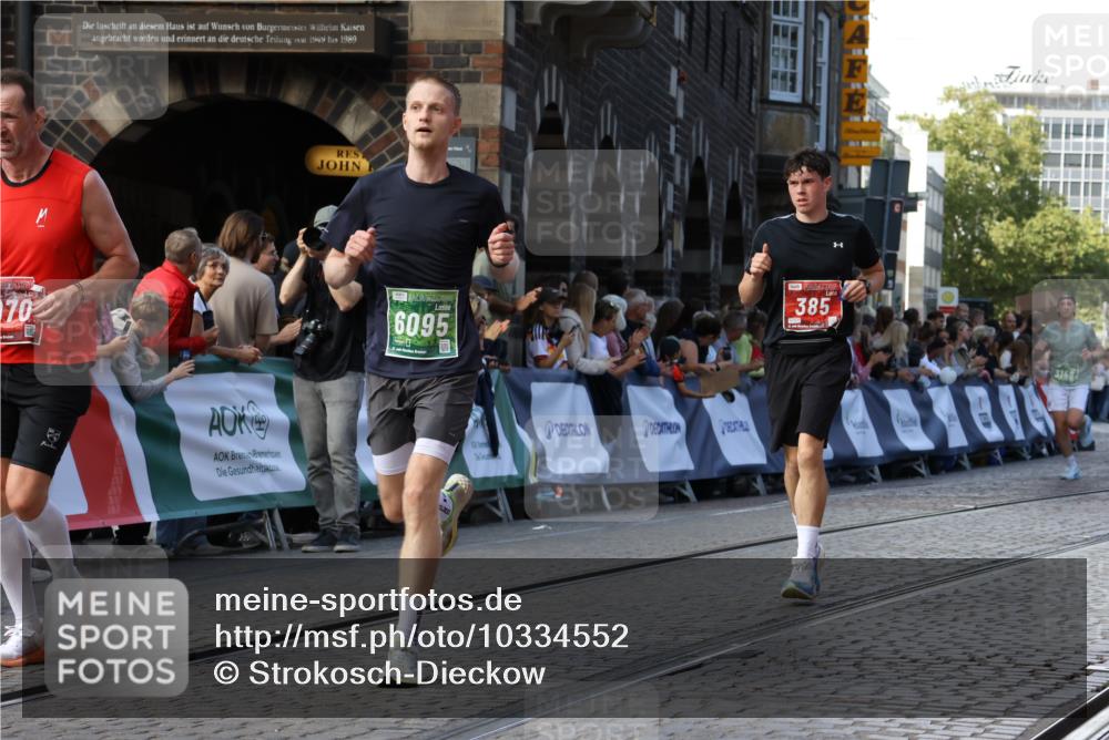 13.09.2026 - 21. swb-Marathon Bremen Strokosch-Dieckow http://msf.ph/oto/10334552 13.09.2026 13:17:19 Ziel 385, 1970, 2319, 3246, 3706, 3961, 4137, 4156, 6049, 6624, 6704, 6819, 6953, 7284, 7297, 7387, 8111, 8418, 8858, 560, 842, 2008, 3148, 4171, 5041, 5550, 6803, 7901, 8100, 8253, 8446, 8532, 8714, 9075 meine-sportfotos.de