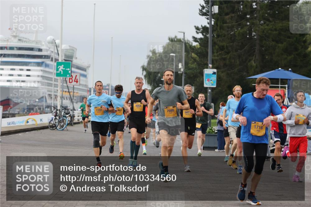 13.09.2026 - Kiel Lauf Andreas Tolksdorf http://msf.ph/oto/10334560 13.09.2026 09:52:25 Kiellinie 34, 34, 4054, 1102, 8621, 7595, 642, 1716 meine-sportfotos.de