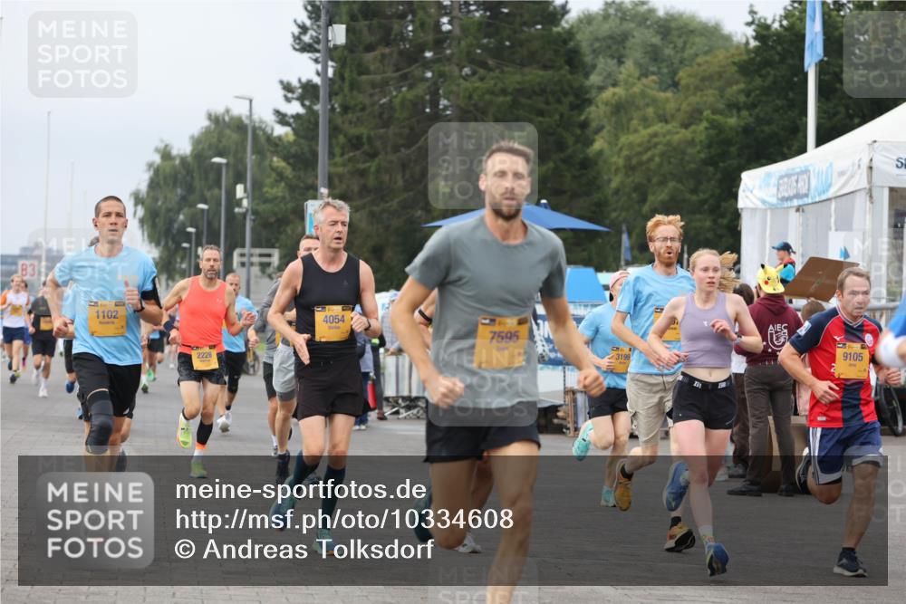 13.09.2026 - Kiel Lauf Andreas Tolksdorf http://msf.ph/oto/10334608 13.09.2026 09:52:27 Kiellinie 83, 1, 39, 1102, 2226, 4054, 7595, 3199, 231, 9105 meine-sportfotos.de