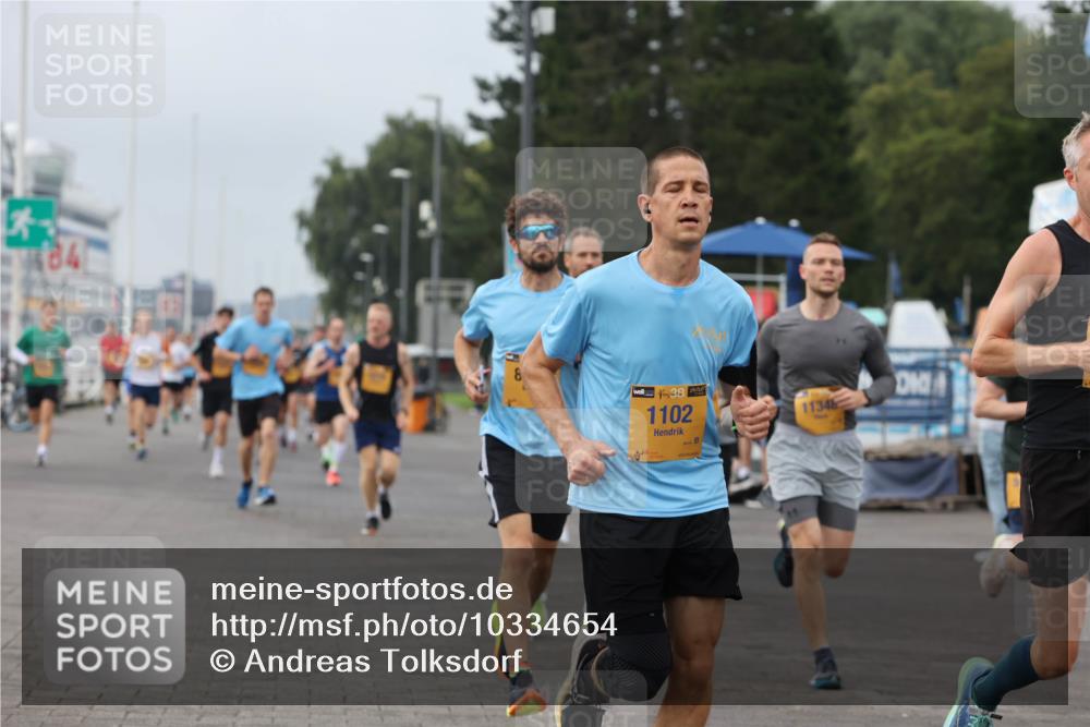 13.09.2026 - Kiel Lauf Andreas Tolksdorf http://msf.ph/oto/10334654 13.09.2026 09:52:29 Kiellinie 38, 1102, 11346 meine-sportfotos.de