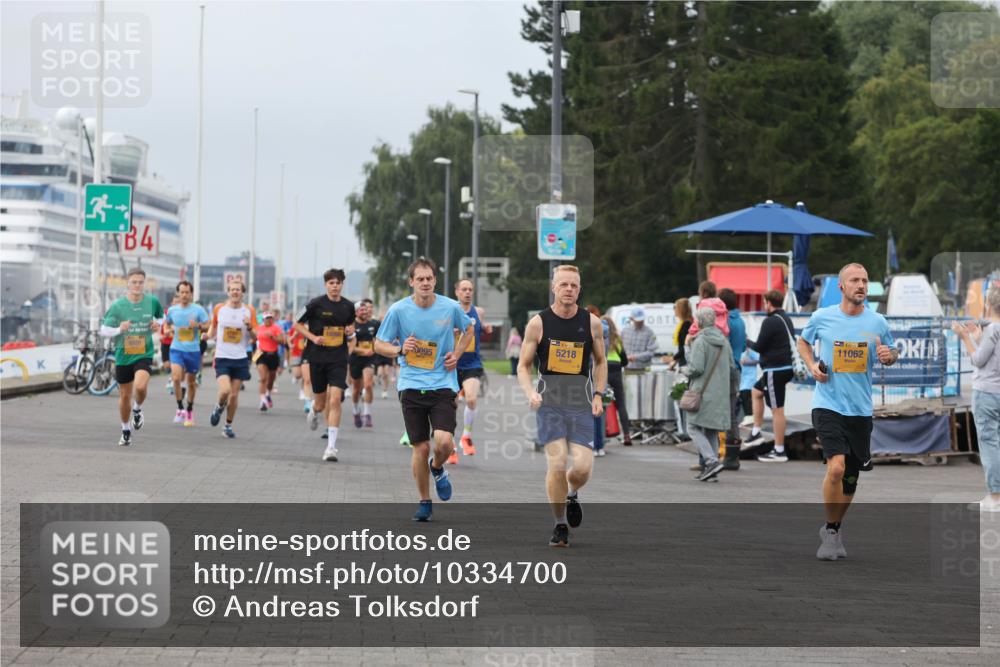 13.09.2026 - Kiel Lauf Andreas Tolksdorf http://msf.ph/oto/10334700 13.09.2026 09:52:31 Kiellinie 34, 095, 5218, 11062 meine-sportfotos.de