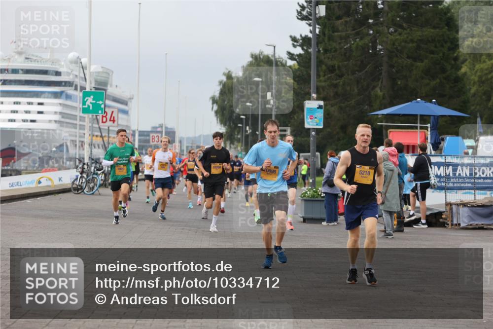 13.09.2026 - Kiel Lauf Andreas Tolksdorf http://msf.ph/oto/10334712 13.09.2026 09:52:32 Kiellinie 3, 4, 3, 8920, 2181, 5218, 10260, 0095, 5, 39 meine-sportfotos.de