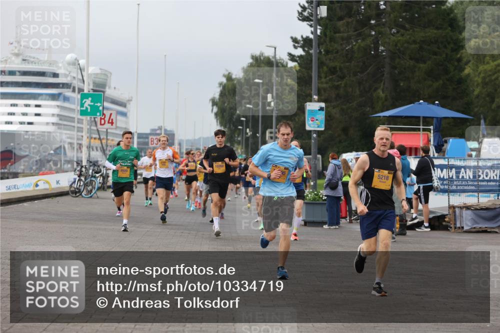 13.09.2026 - Kiel Lauf Andreas Tolksdorf http://msf.ph/oto/10334719 13.09.2026 09:52:32 Kiellinie 3, 4, 3, 8920, 2181, 25, 10260, 5218 meine-sportfotos.de