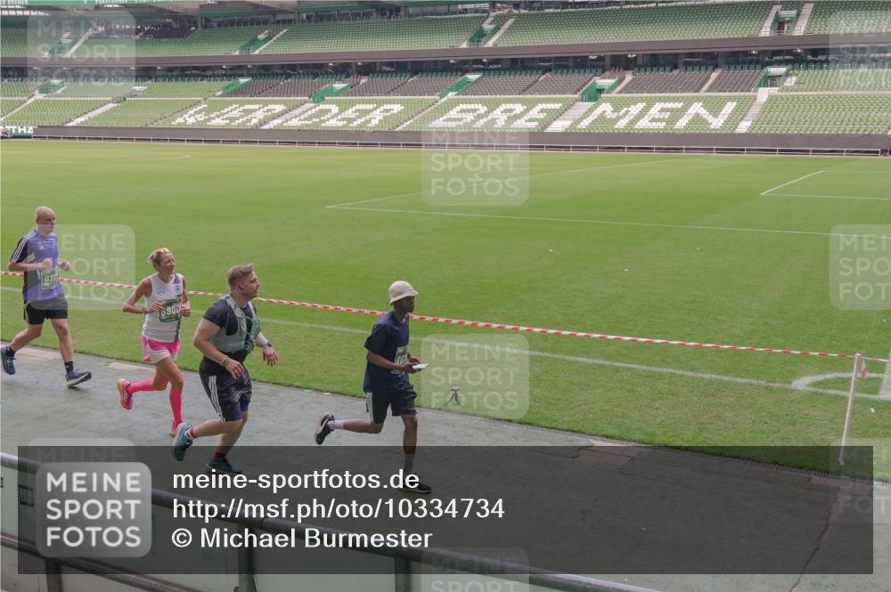 13.09.2026 - 21. swb-Marathon Bremen Michael Burmester http://msf.ph/oto/10334734 13.09.2026 13:08:52 Laufen im Stadion 383, 391, 489, 532, 549, 551, 563, 625, 682, 800, 808, 809, 813, 884, 898, 911, 1025, 1072, 1124, 1150, 1173, 1210, 1285, 1289, 1322, 1364, 1395, 1398, 1532, 1559, 1688, 1831, 1854, 1880, 1899, 2003, 2041, 2208, 2215, 2229, 2243, 2283, 2366, 2380, 2405, 2413, 2429, 2441, 2467, 2471, 2492, 2525, 2565, 2611, 2635, 2692, 2727, 2782, 2802, 2823, 2831, 2841, 2866, 2897, 2930, 2931, 2941, 2949, 3032, 3067, 3316, 3333, 3398, 3437, 3707, 3769, 3857, 109 meine-sportfotos.de