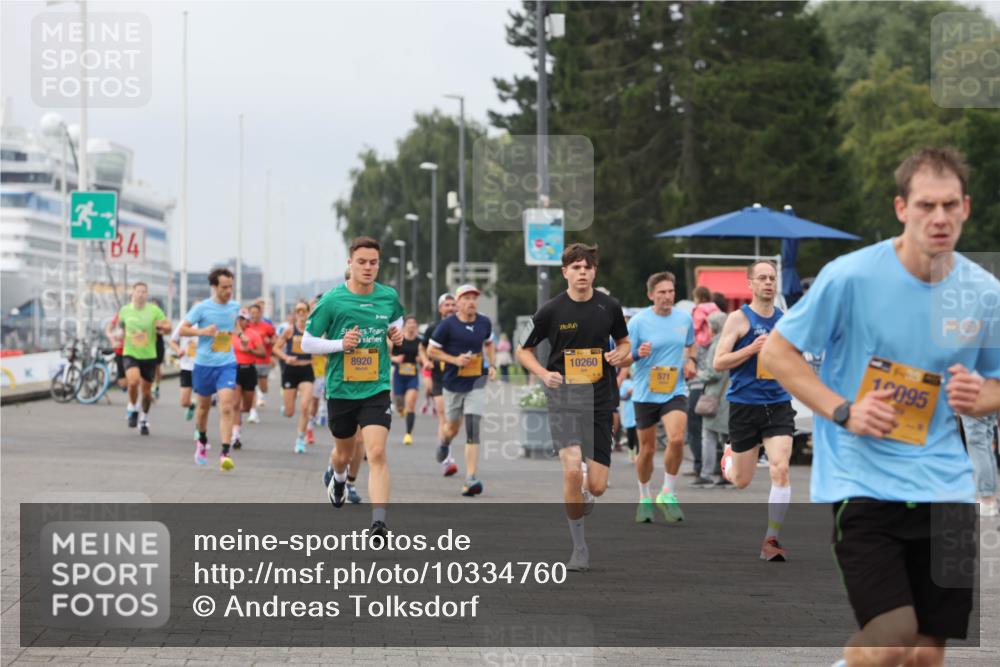 13.09.2026 - Kiel Lauf Andreas Tolksdorf http://msf.ph/oto/10334760 13.09.2026 09:52:35 Kiellinie 3, 84, 8920, 10260, 571, 0, 10095 meine-sportfotos.de