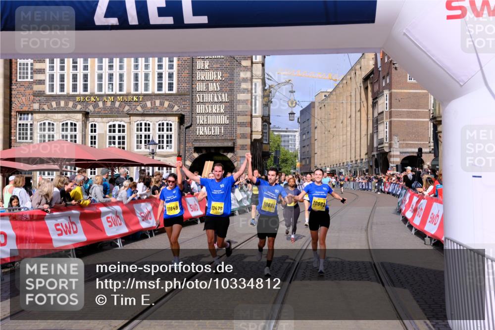 13.09.2026 - 21. swb-Marathon Bremen Tim E. http://msf.ph/oto/10334812 13.09.2026 11:06:33 Ziel 10375, 10376, 10681, 10682, 10852, 11029, 11340, 11374, 11432, 11460, 11674, 11690, 11729, 11786, 11849, 12479 meine-sportfotos.de