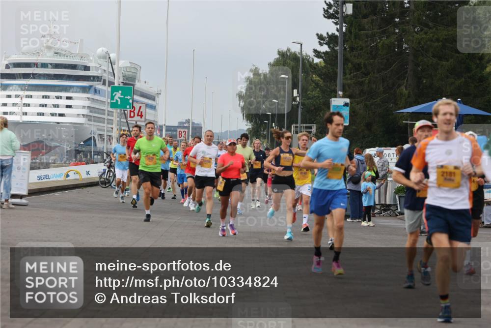 13.09.2026 - Kiel Lauf Andreas Tolksdorf http://msf.ph/oto/10334824 13.09.2026 09:52:38 Kiellinie 3, 4, 3, 7426, 10358, 10520, 8140, 2181 meine-sportfotos.de
