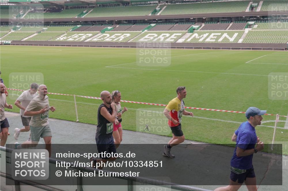 13.09.2026 - 21. swb-Marathon Bremen Michael Burmester http://msf.ph/oto/10334851 13.09.2026 13:09:05 Laufen im Stadion 164, 383, 391, 448, 532, 549, 551, 563, 625, 800, 808, 813, 884, 898, 911, 1025, 1072, 1124, 1150, 1210, 1285, 1289, 1395, 1398, 1559, 1688, 1831, 1880, 1899, 2003, 2041, 2208, 2215, 2229, 2232, 2243, 2366, 2380, 2405, 2413, 2429, 2441, 2467, 2471, 2525, 2565, 2573, 2594, 2611, 2635, 2692, 2717, 2727, 2782, 2802, 2823, 2831, 2841, 2866, 2897, 2930, 2931, 2941, 3032, 3067, 3291, 3316, 3333, 3398, 3437, 3707, 3769, 3857, 109 meine-sportfotos.de