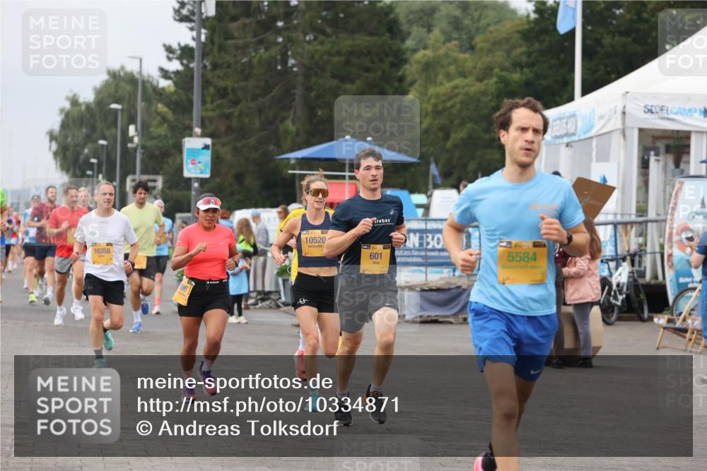 13.09.2026 - Kiel Lauf Andreas Tolksdorf http://msf.ph/oto/10334871 13.09.2026 09:52:40 Kiellinie 10358, 10520, 601, 30, 38, 5584, 0 meine-sportfotos.de