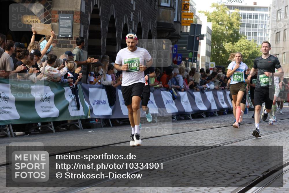 13.09.2026 - 21. swb-Marathon Bremen Strokosch-Dieckow http://msf.ph/oto/10334901 13.09.2026 13:17:30 Ziel 2052, 3246, 4156, 4805, 6095, 6624, 6704, 6734, 6759, 6953, 7284, 8111, 8418, 8858, 560, 771, 1297, 2008, 2125, 2234, 2812, 3760, 4171, 4498, 4499, 4620, 5041, 5550, 5817, 7901, 8100, 8250, 9400, 9505, 13107 meine-sportfotos.de
