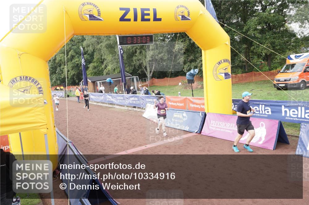 13.09.2026 - Airport Race Dennis Weichert http://msf.ph/oto/10334916 13.09.2026 10:33:37 Ziel 4193, 4196, 5036, 5261, 5479, 5483 meine-sportfotos.de