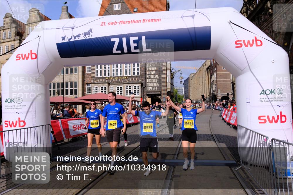 13.09.2026 - 21. swb-Marathon Bremen Tim E. http://msf.ph/oto/10334918 13.09.2026 11:06:35 Ziel 10375, 10376, 10681, 10682, 10852, 10853, 11028, 11029, 11340, 11374, 11432, 11460, 11674, 11690, 11729, 11786, 11849, 12217, 12479 meine-sportfotos.de