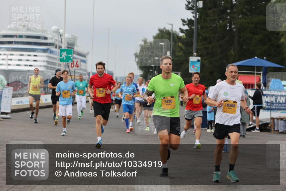 13.09.2026 - Kiel Lauf Andreas Tolksdorf http://msf.ph/oto/10334919 13.09.2026 09:52:42 Kiellinie 13, 4, 5035, 11786, 39, 7426, 296, 10358 meine-sportfotos.de