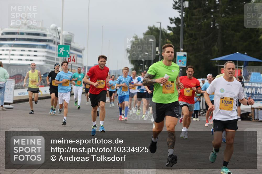 13.09.2026 - Kiel Lauf Andreas Tolksdorf http://msf.ph/oto/10334925 13.09.2026 09:52:43 Kiellinie 12699, 34, 12, 35, 1786, 38, 7426, 296, 10358 meine-sportfotos.de