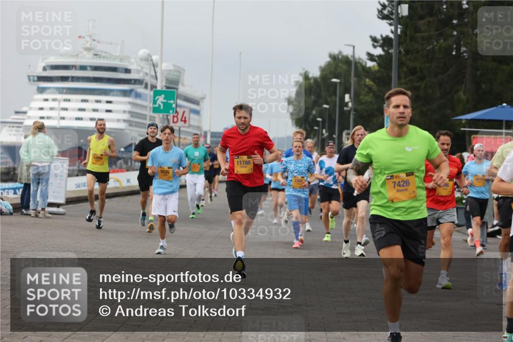 13.09.2026 - Kiel Lauf Andreas Tolksdorf http://msf.ph/oto/10334932 13.09.2026 09:52:43 Kiellinie 3, 4, 12699, 5035, 11786, 39, 7426, 5513 meine-sportfotos.de