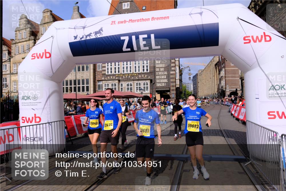 13.09.2026 - 21. swb-Marathon Bremen Tim E. http://msf.ph/oto/10334951 13.09.2026 11:06:35 Ziel 10375, 10376, 10681, 10682, 10852, 10853, 11028, 11029, 11340, 11374, 11432, 11460, 11674, 11690, 11729, 11786, 11849, 12217, 12479 meine-sportfotos.de
