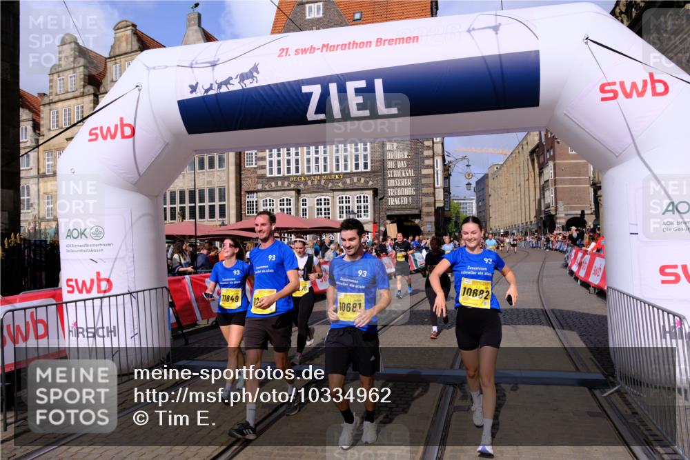 13.09.2026 - 21. swb-Marathon Bremen Tim E. http://msf.ph/oto/10334962 13.09.2026 11:06:36 Ziel 10375, 10376, 10681, 10682, 10852, 10853, 11028, 11029, 11340, 11374, 11432, 11460, 11674, 11690, 11729, 11786, 11849, 12217, 12479 meine-sportfotos.de