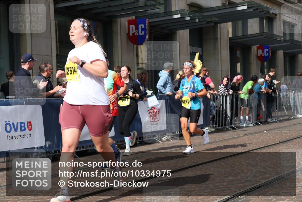 13.09.2026 - 21. swb-Marathon Bremen Strokosch-Dieckow http://msf.ph/oto/10334975 13.09.2026 11:04:27 Ziel 10160, 10198, 10283, 10315, 10481, 10711, 10729, 10741, 10855, 10856, 10877, 10940, 11006, 11114, 11133, 11272, 11364, 11366, 11395, 11518, 11592, 11705, 11757, 11761, 11939, 11991, 12005, 12420, 12493, 12495, 12498, 12500, 12502, 12563, 10160, 10182, 10245, 10291, 10390, 10516, 10526, 10613, 10671, 10672, 10755, 11214, 11215, 11221, 11248, 11336, 11410, 11539, 11720, 11726, 11740, 11761, 12001, 12009, 12103, 12113, 12276, 12929 meine-sportfotos.de