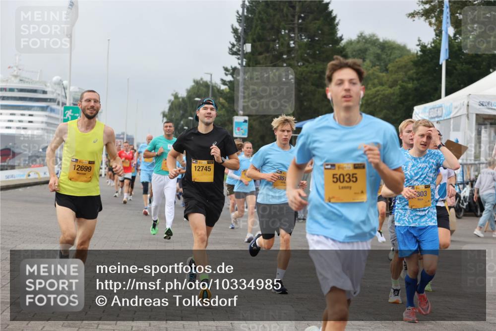 13.09.2026 - Kiel Lauf Andreas Tolksdorf http://msf.ph/oto/10334985 13.09.2026 09:52:48 Kiellinie 12699, 12745, 351, 38, 5035, 38, 303 meine-sportfotos.de