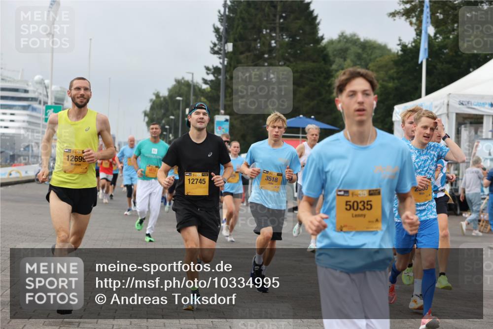 13.09.2026 - Kiel Lauf Andreas Tolksdorf http://msf.ph/oto/10334995 13.09.2026 09:52:48 Kiellinie 138, 12699, 4616, 38, 3518, 12745, 2533, 5035 meine-sportfotos.de