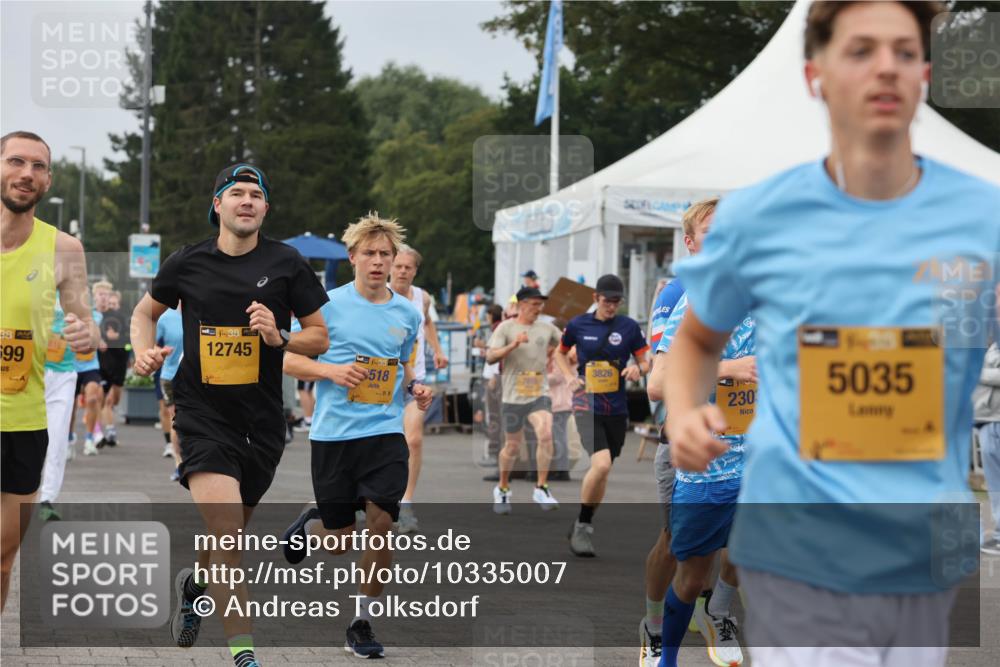 13.09.2026 - Kiel Lauf Andreas Tolksdorf http://msf.ph/oto/10335007 13.09.2026 09:52:48 Kiellinie 38, 599, 616, 38, 12745, 38, 518, 3826, 230, 5035 meine-sportfotos.de